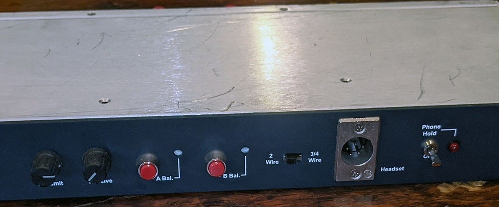 Clear-Com AC-701 Tel / 2-Wire Interface Unit (Rack-Mountable)