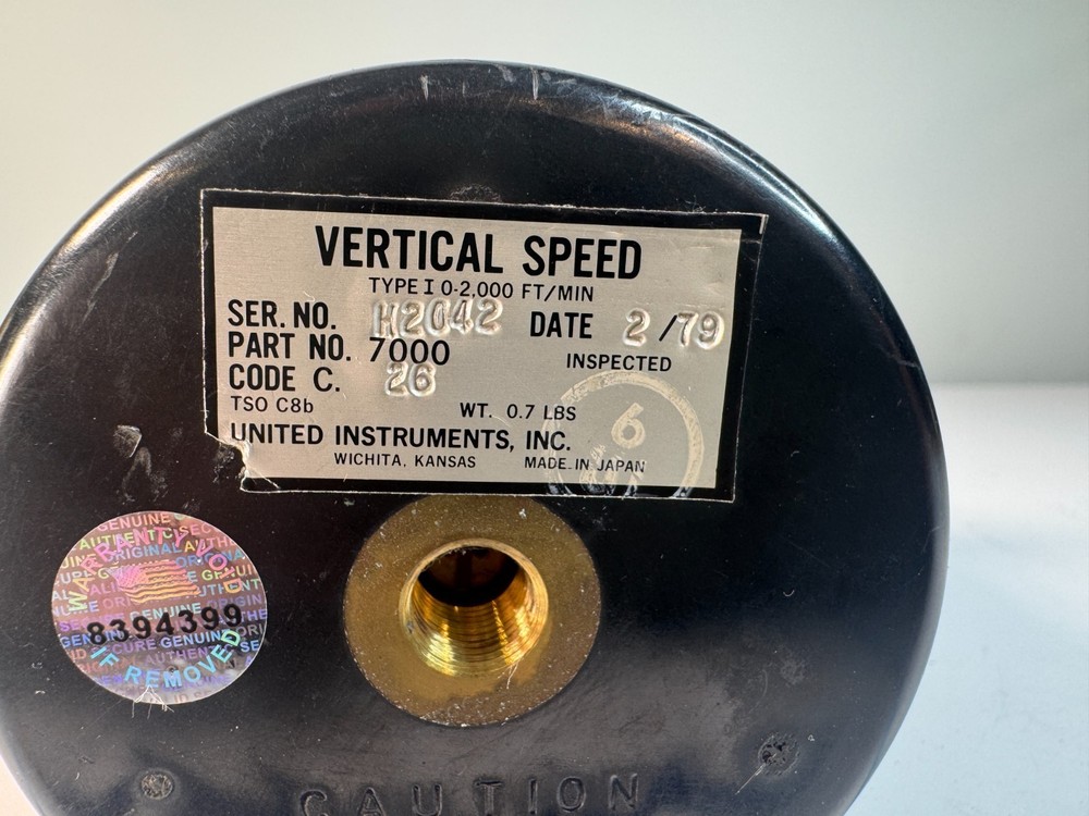 United Instruments 7000 Vertical Speed Indicator VSI 0-2000FPM TSO-C8b