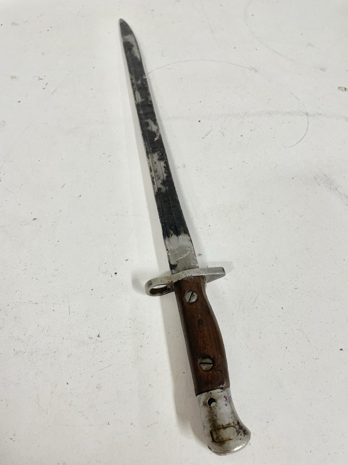 Original WWI British 1907 Enfield Bayonet Sanderson Marked NL
