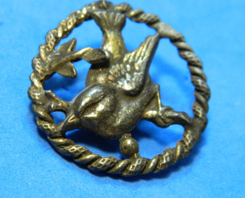 Antique Button BIRD Brass BABY ROBIN Openwork Raised Relief