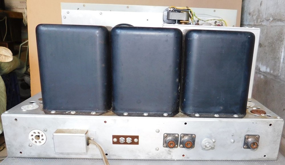 Heathkit "Apache" TX-1 Transmitter. Overall appearance is very good to excellent