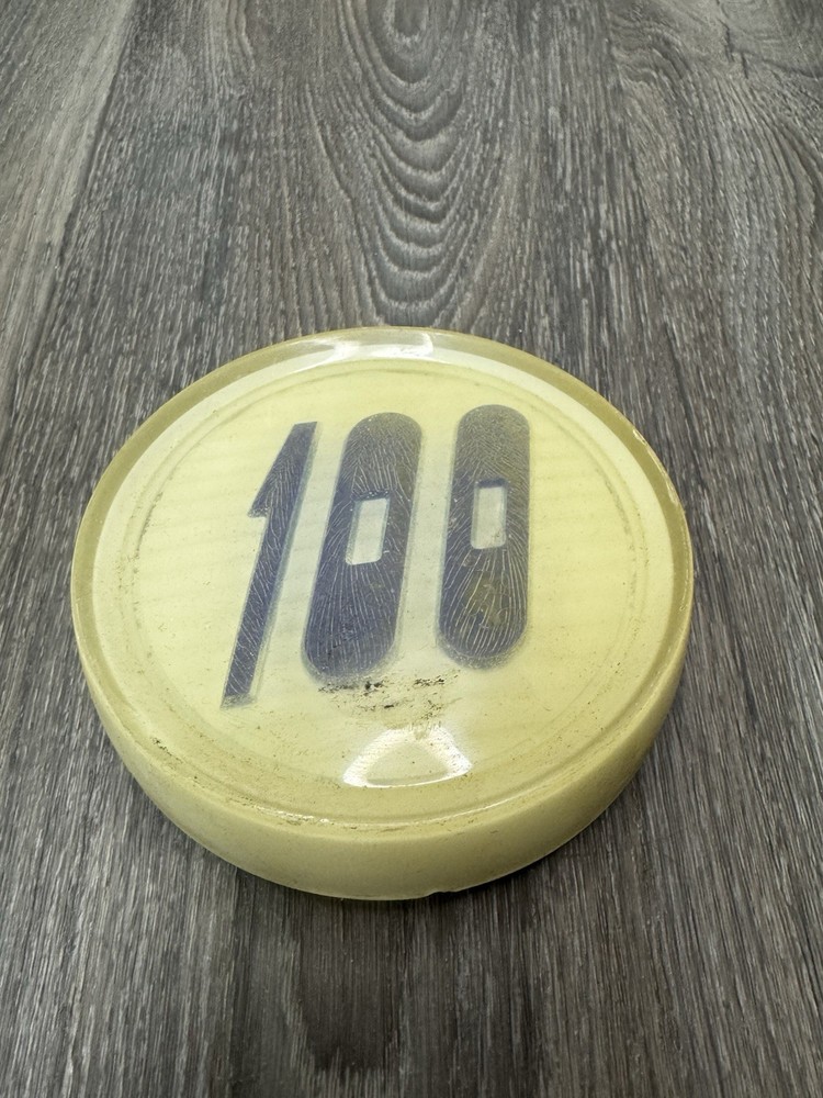 Seeburg R Jukebox Mechanism 100 Emblem Plastic Cap