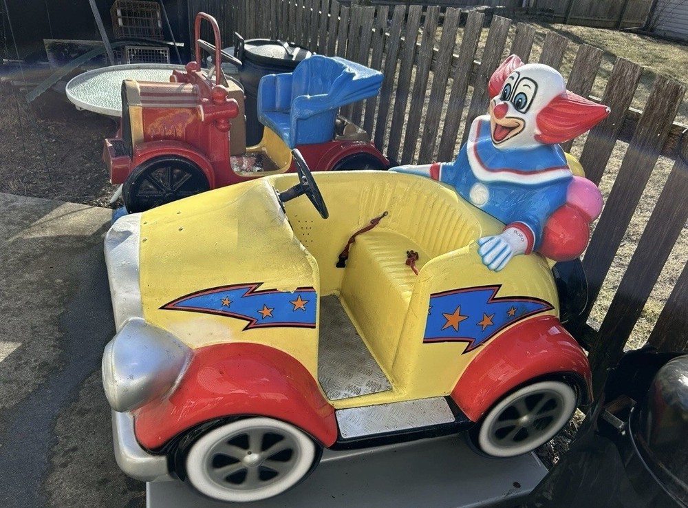 Bozo Kiddie Ride