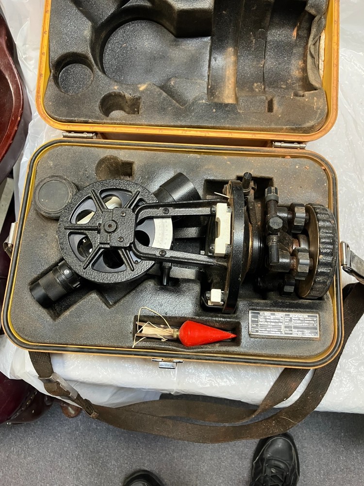 Vintage Berger Surveyor Transit Scope w/ Case, ST-1
