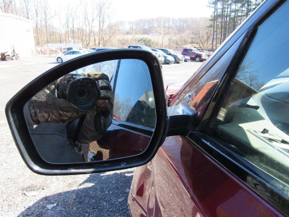 F-PACE 2017 Glove Box 1026764