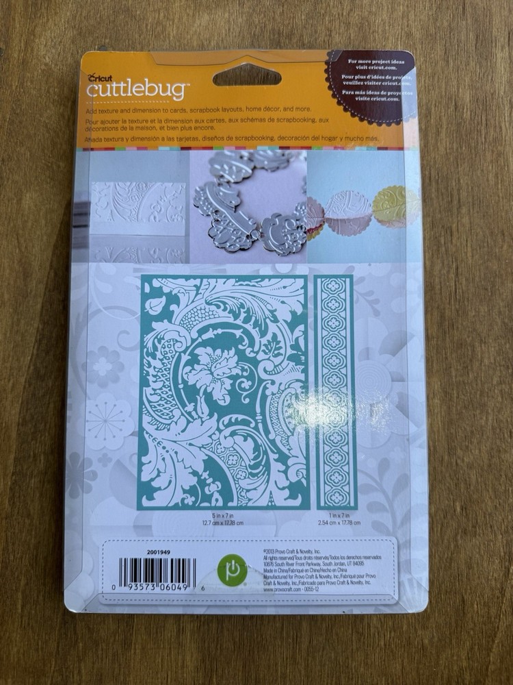 Cricut Cuttlebug Acanthus Anna Griffin