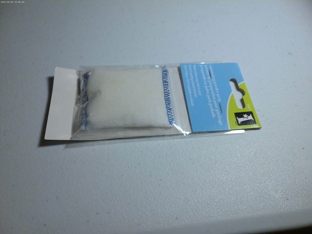 Inkadinkado Embossing Powder Tool