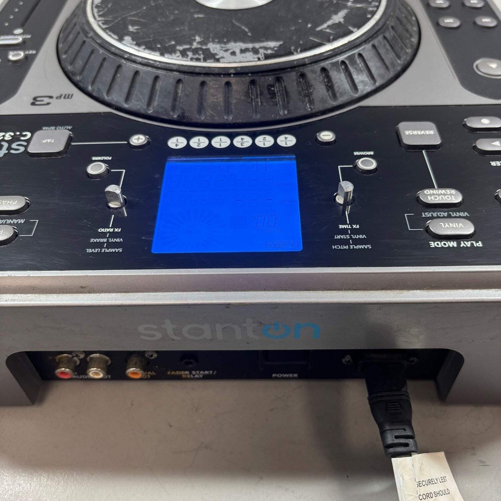 Stanton C.324 DJ CD/MP3 Mixer