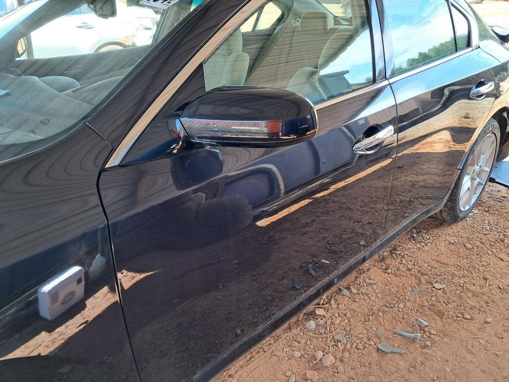 MAXIMA 2011 Glove Box 4736557