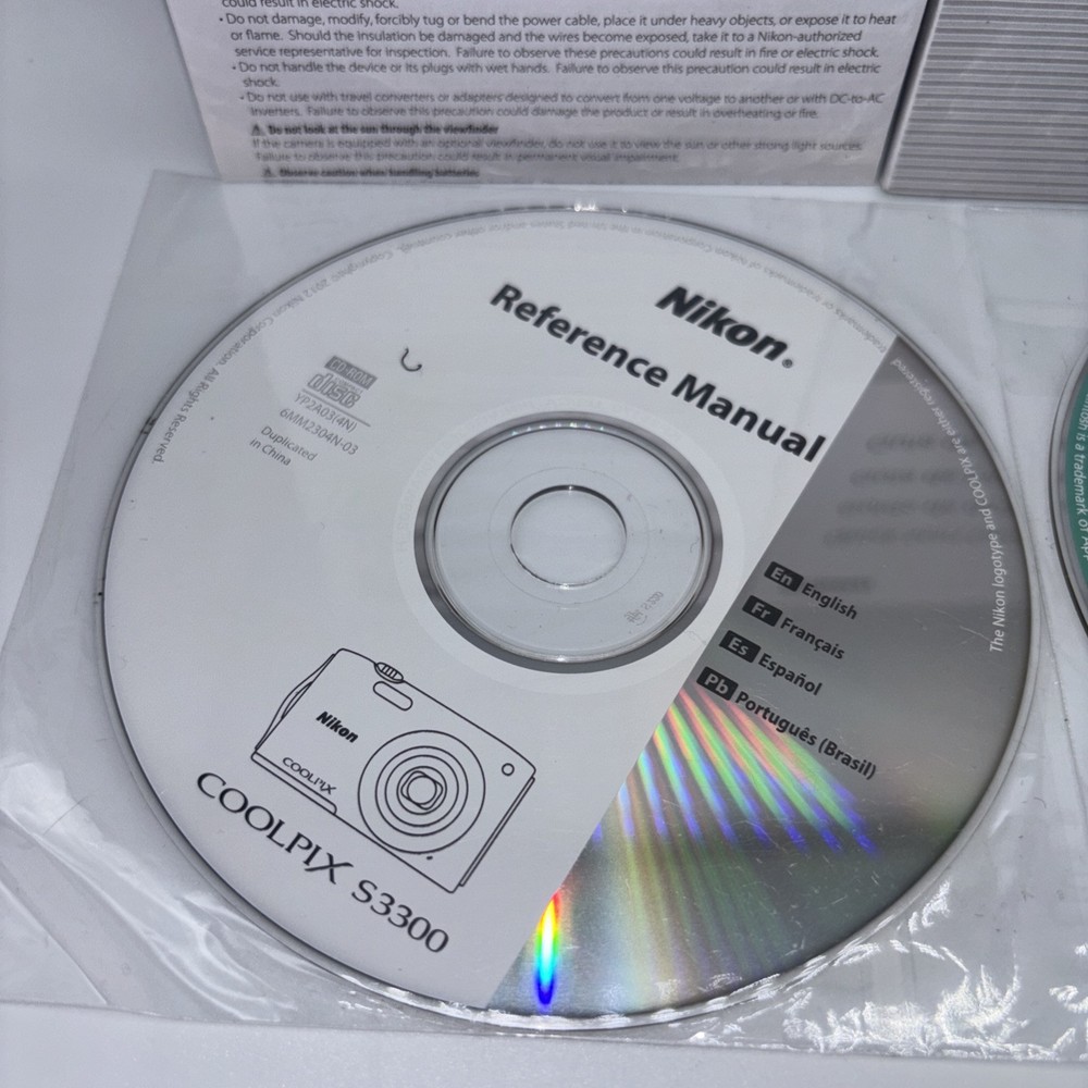 NIKON COOLPIX S3300 DIGITAL CAMERA REFERENCE DISC & ViewNX2 DISC Plus More