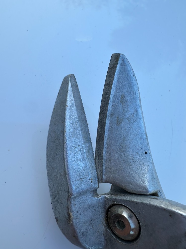 Milwaukee 48-22-4512 Left-Cutting Snips