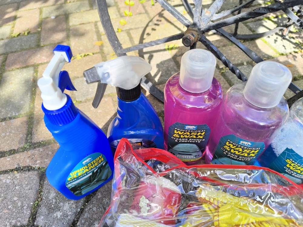 Car Cleaning Kit