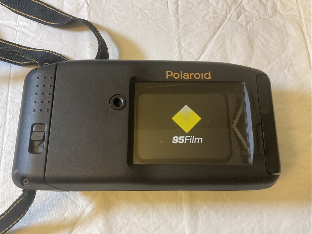 Polaroid Captiva SLR Auto Focus Untested
