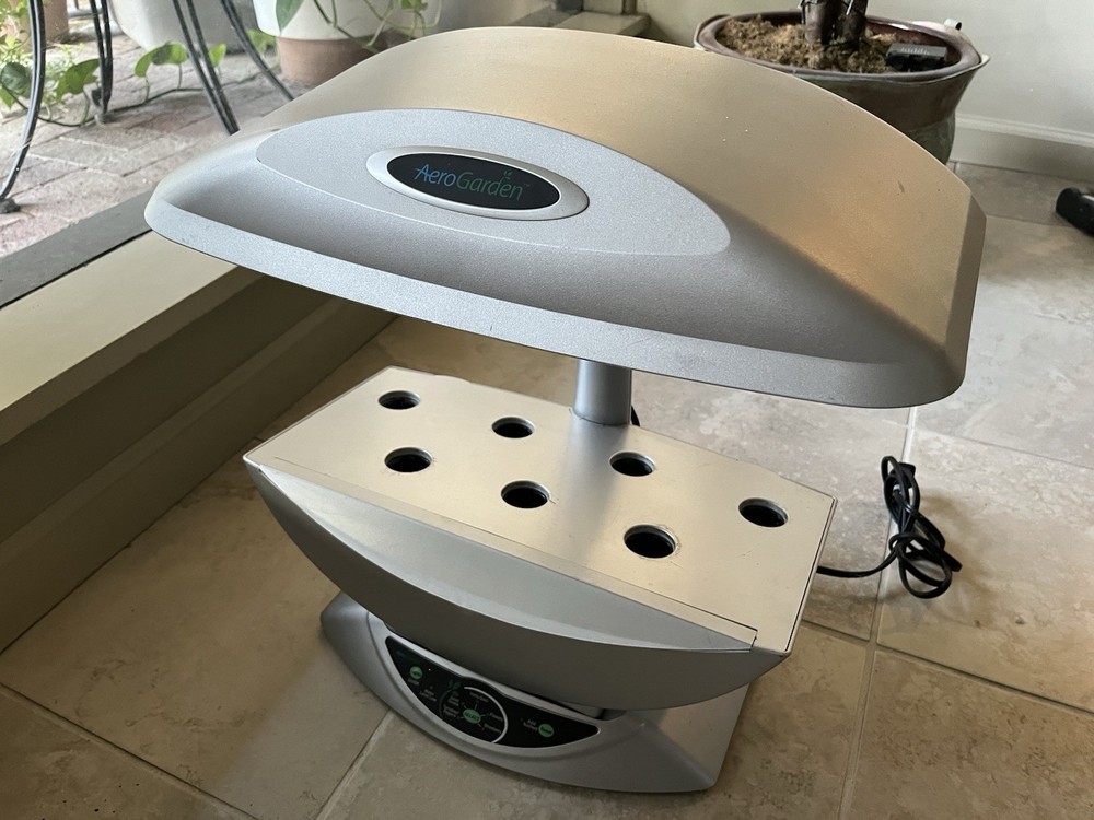Aerogarden Classic 7 Pod Silver