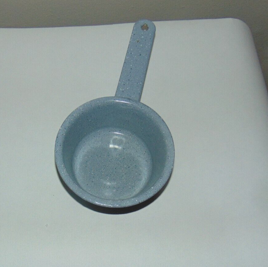 Grey Enamelware Dipper Pan Short Handle