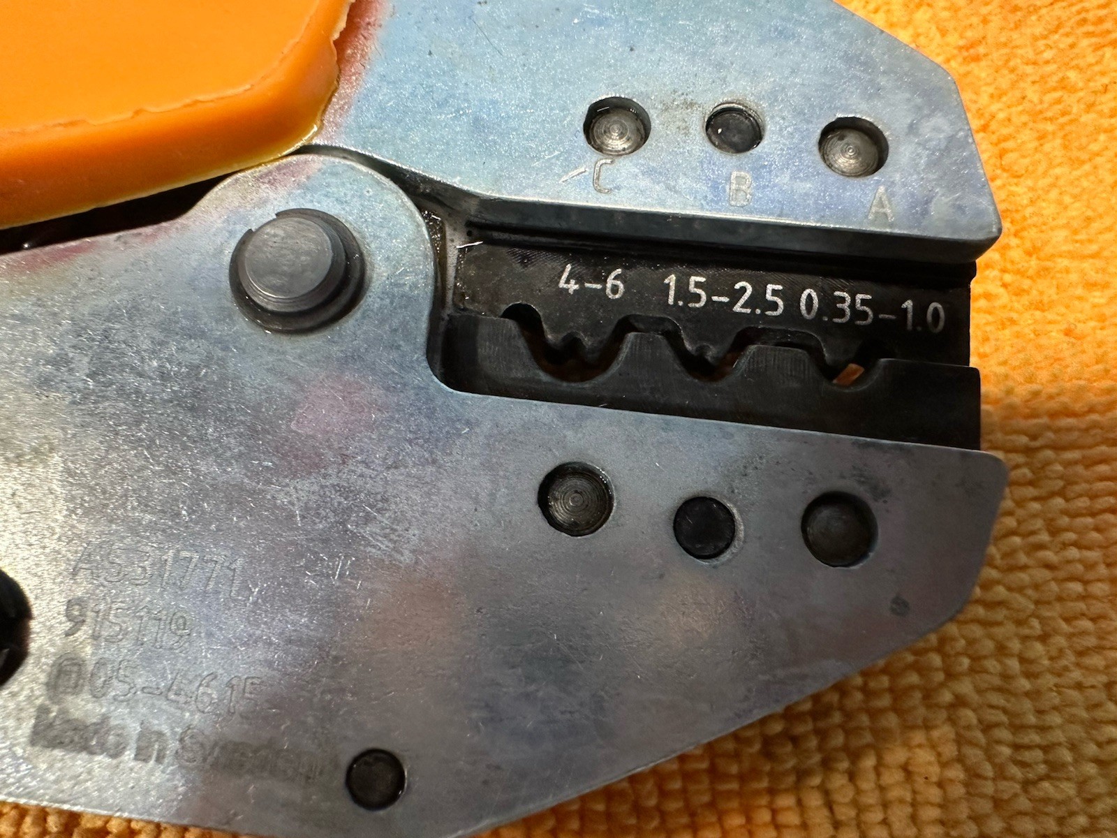 Stakon ERG4001 Comfort Crimper 10.5" 22x10 AWG with Shure Stake—Lightly Used