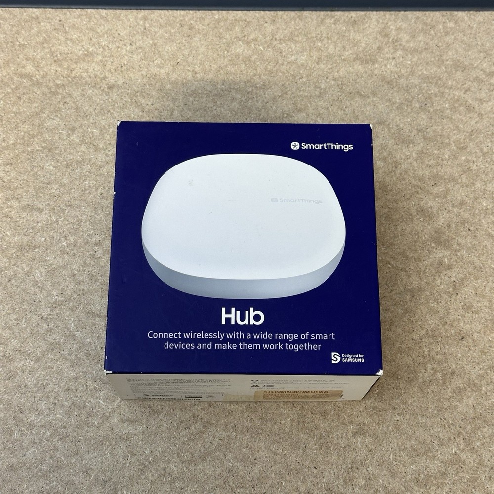 Samsung SmartThings Hub IM6001-V3P01 - Zigbee Compatible Smart Home Device