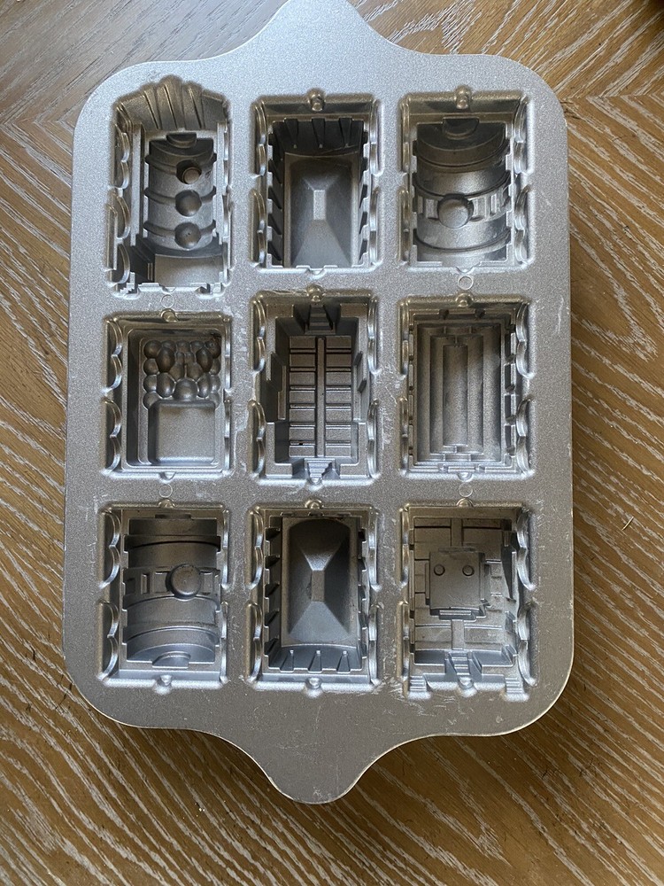 Nordic Ware Train Cake Pan 5 Cups/ 1.2 Liters