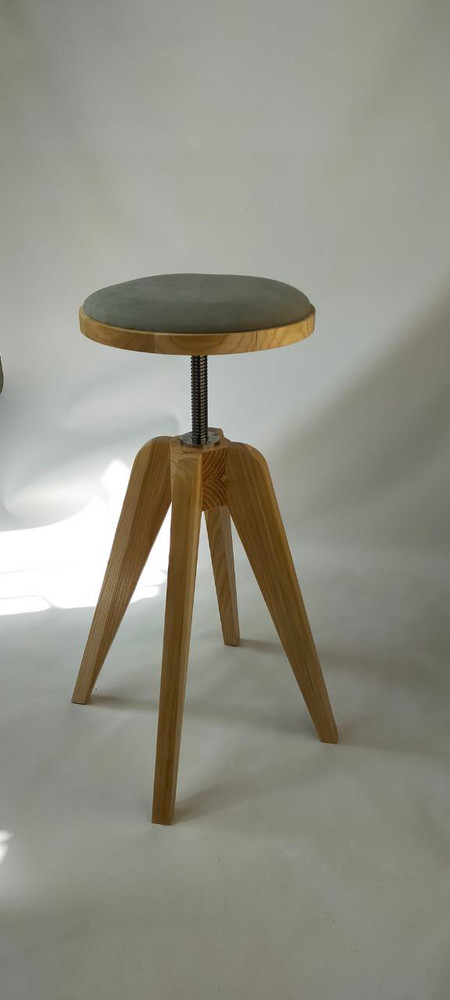 Piano stool