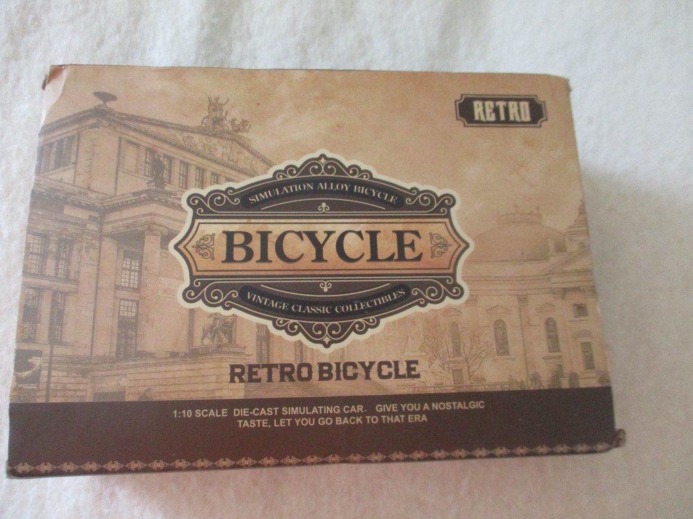 Bicycle model 1:10 scale in original package