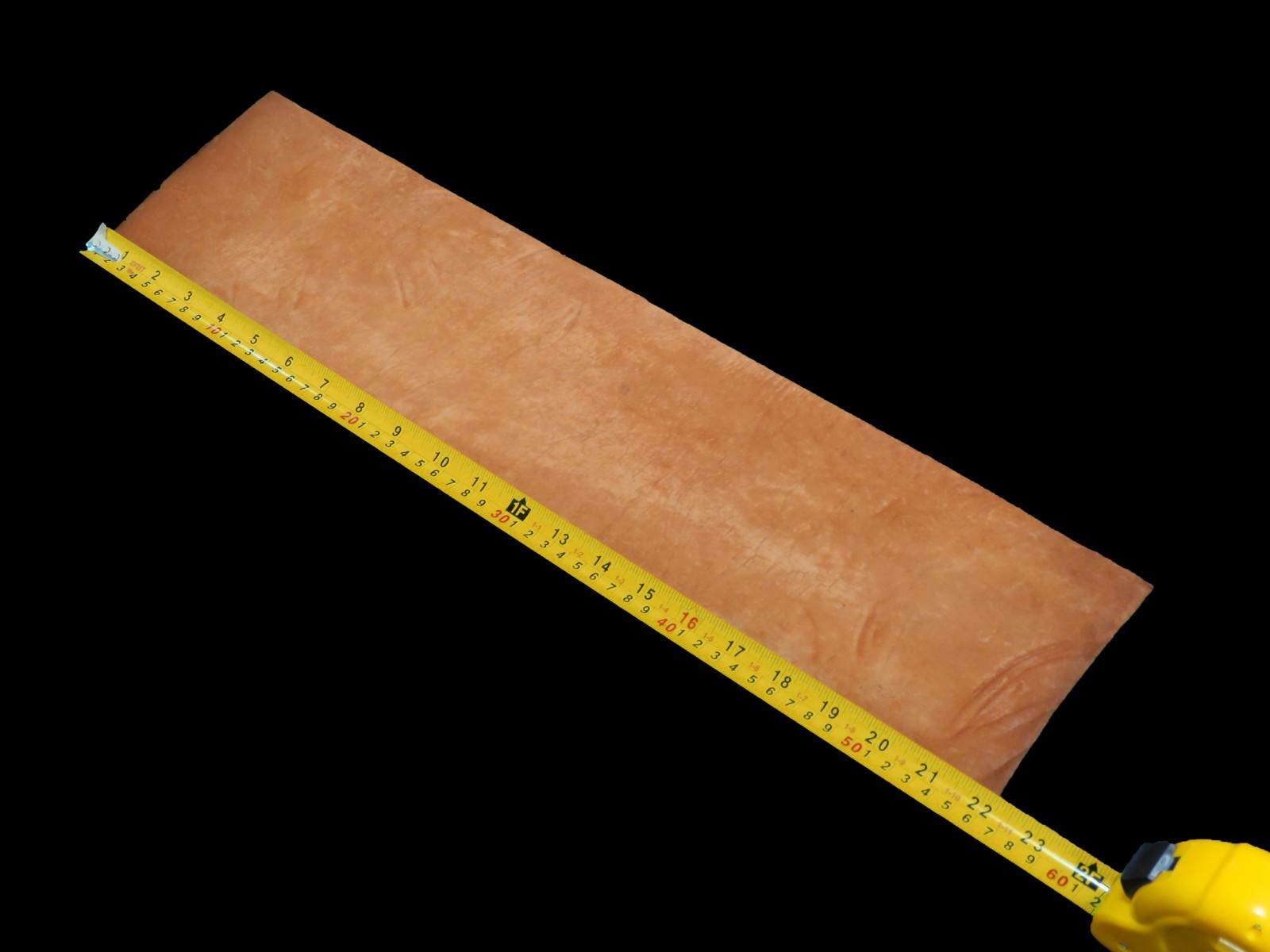 TORAH SCROLL BIBLE MANUSCRIPT VELLUM/LEAF FROM YEMEN 400 YRS OLD red parchment