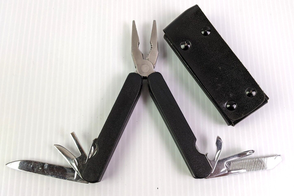 Stainless Steel Multi Tool Black Rubber Grip Folding 10 Function with Case