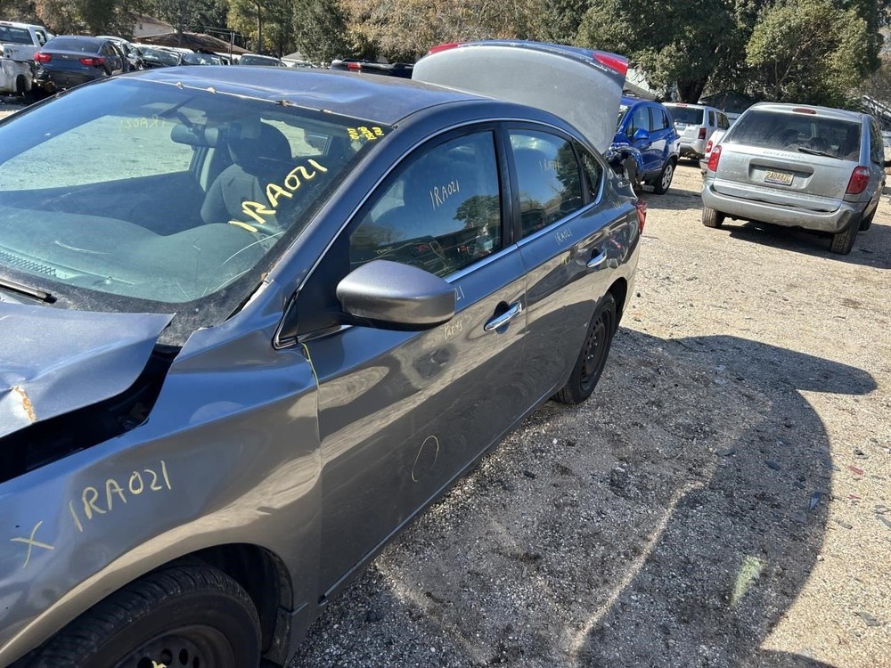 SENTRA 2017 High Mounted Stop Light 104782736