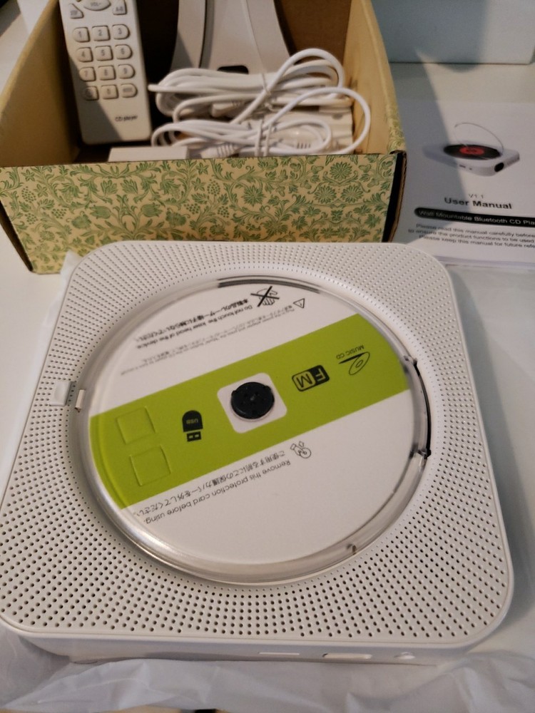 Bluetooth Player Wall Mountable Or Desktop White With Remote