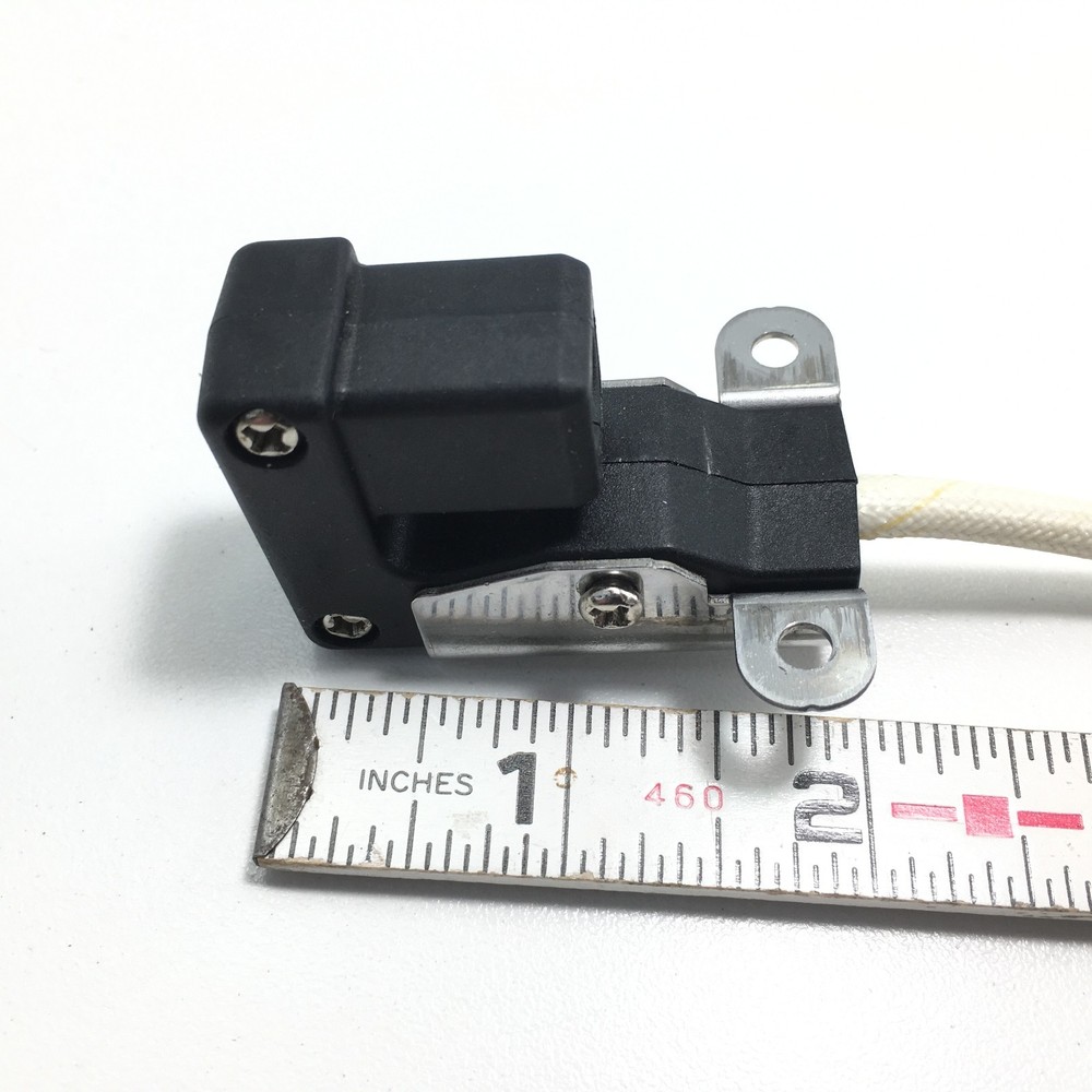 Cuisinart GR-300 GR-300WS GR-300WSP1 BOTTOM LOWER HEATING ELEMENT PLUG CONNECTOR
