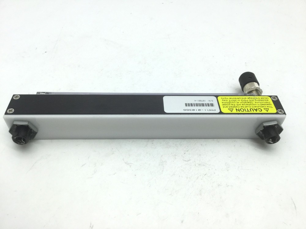 Cole-Parmer PMR1-010366 Masterflex Variable Area Panel Flowmeter W/ Valve, 150mm