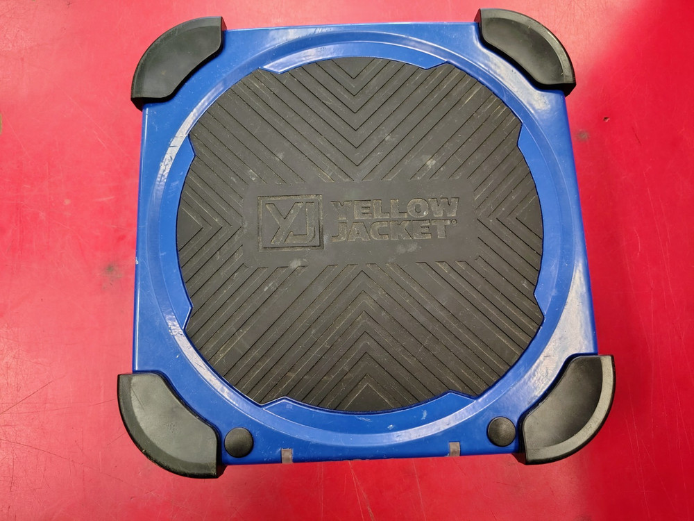 YELLOW JACKET Refrigerant Charging Scale