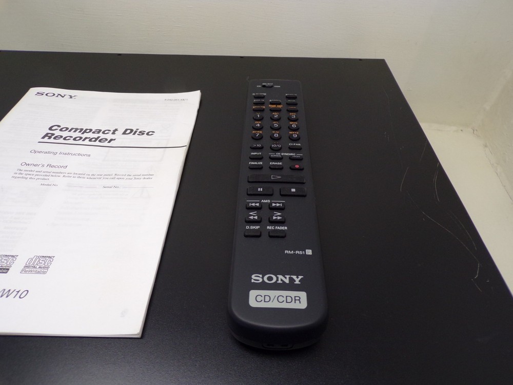 Sony RCD-W50C CD Changer