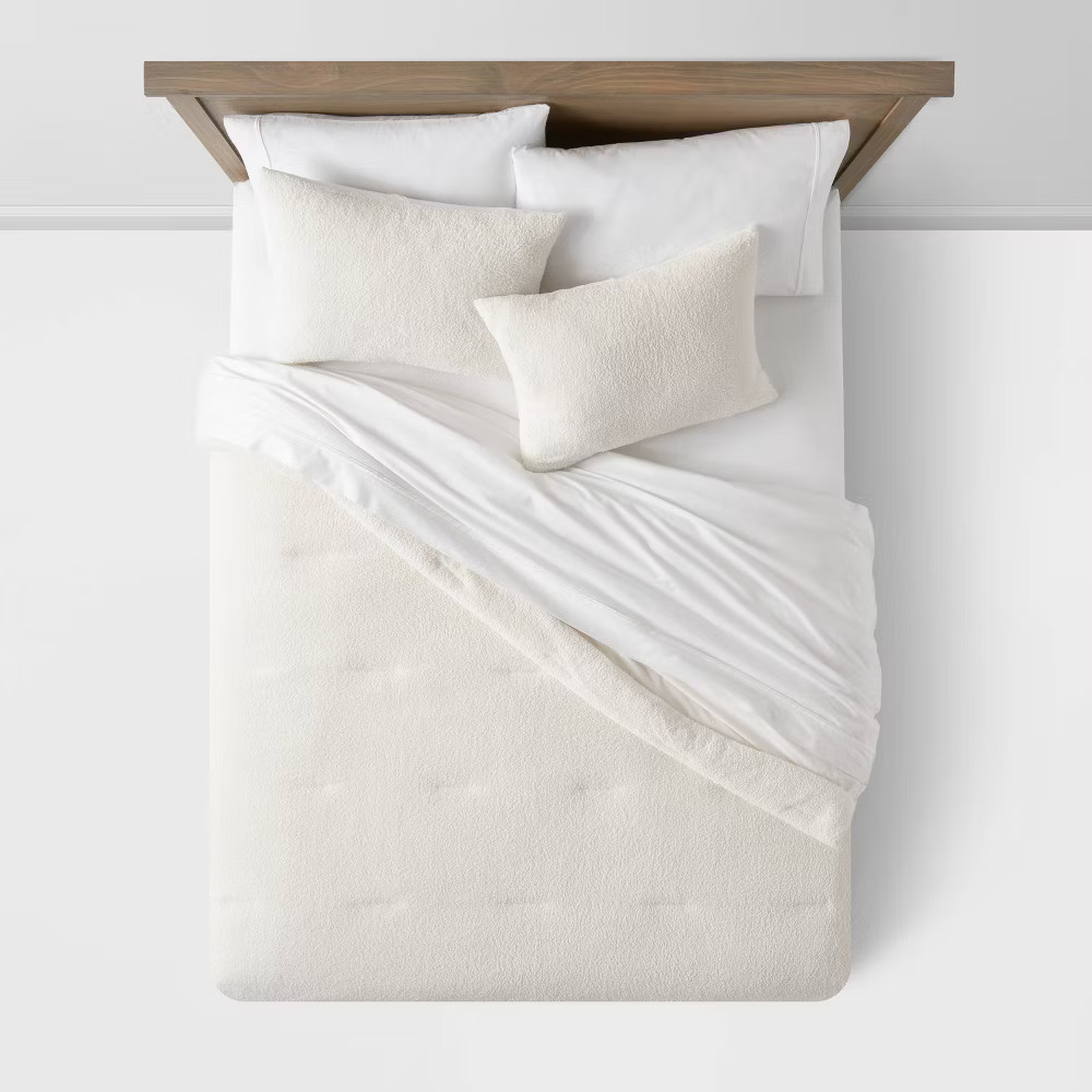 Full/Queen Cozy Chenille Comforter & Sham Set Cream - Threshold: