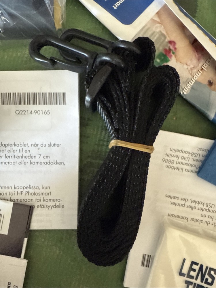 Staples Digital Camera Accessory Kit