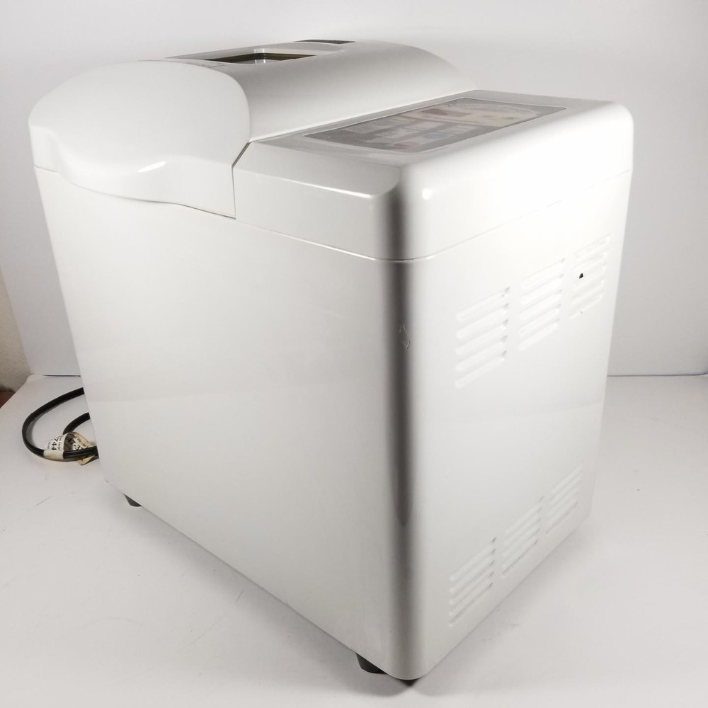 Toastmaster Corner Bakery Bread Maker Bread Box Dessert Machine 1183N & Cookbook