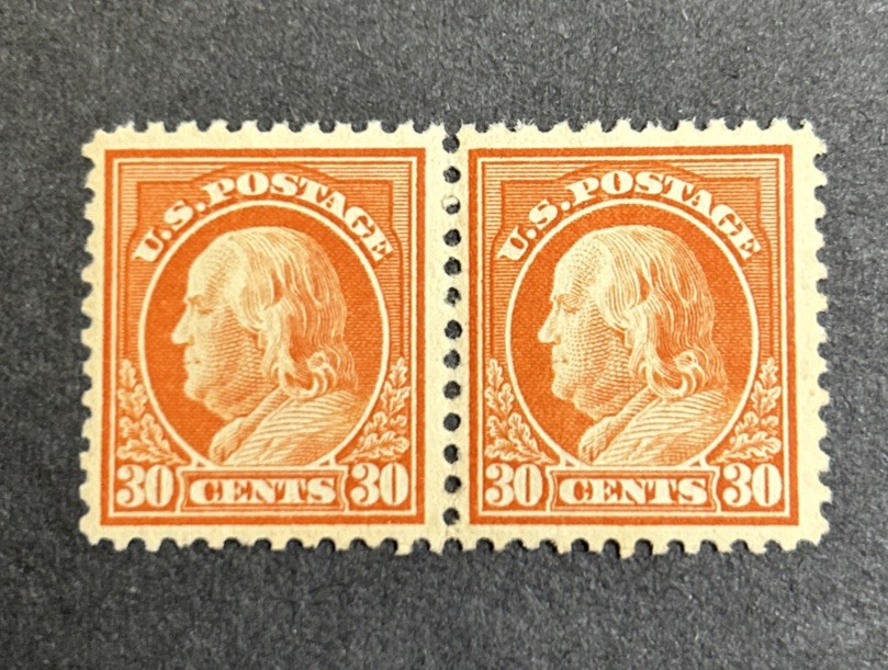 US Scott # 516 - Pair Mint OG - VF / XF -