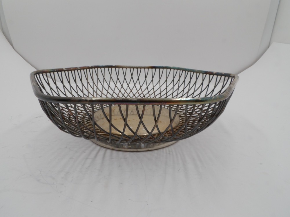 Vintage Gorham Silver Plate Hexagonal Wire Basket YC 746 Circa 1970's
