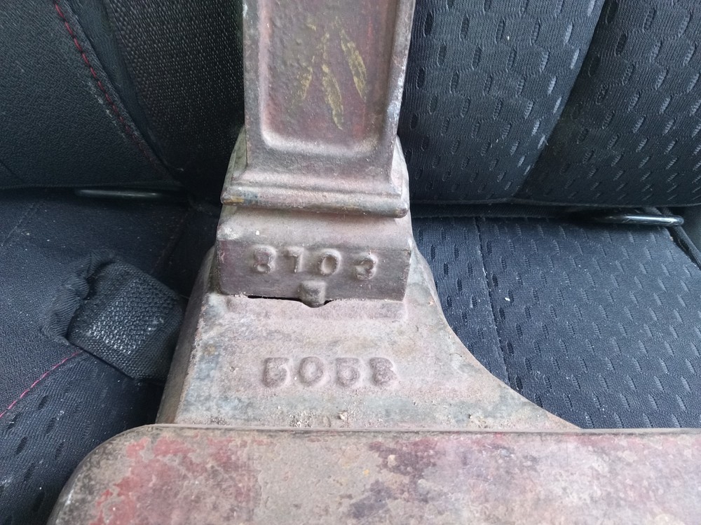 Antique Howe 5058 Platform Scale