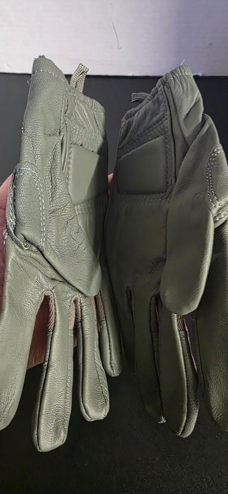 Gloves, Combat, Army,type 11-Capacitive, Grenn size MEDIUM