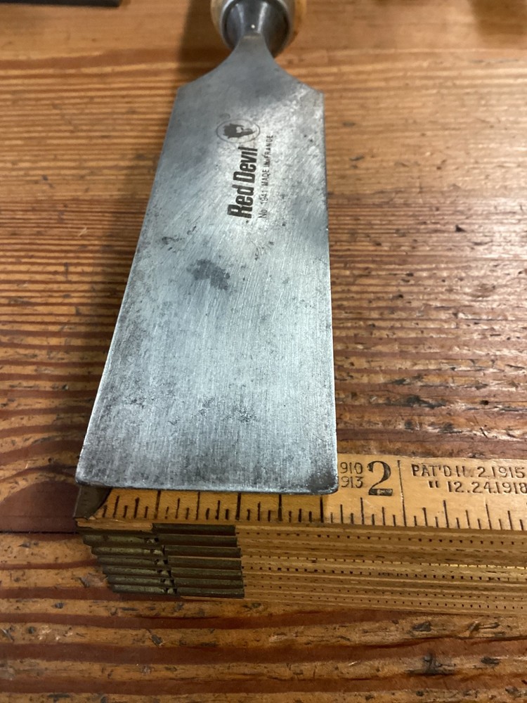 Vintage Red Devil Chisel. 1-9/16" No. 1941