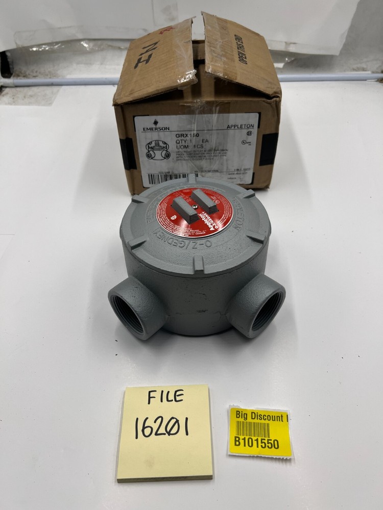 EMERSON GRX150 Appleton Explosion-Proof Conduit Outlet Box,Malleable Iron 1-1/2"
