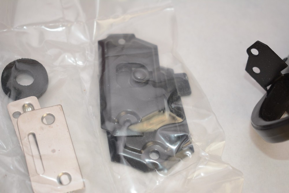 In swinging Push pull Screen Storm Door Latch Handle lock Night Lock Lever