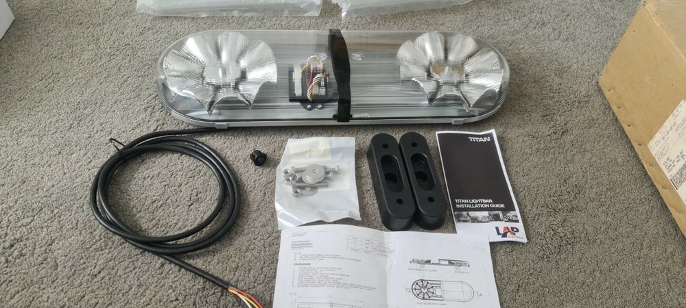 LAP Tiatn LB242AC Lightbar