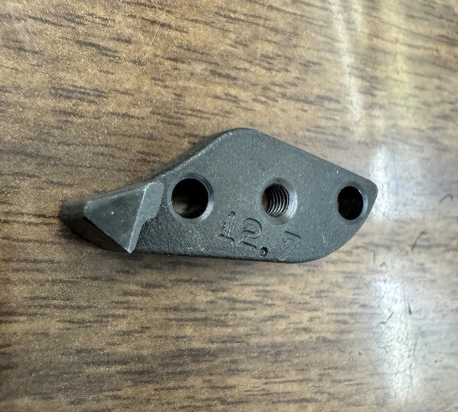 5324002-1 Strap Stop CM2E21