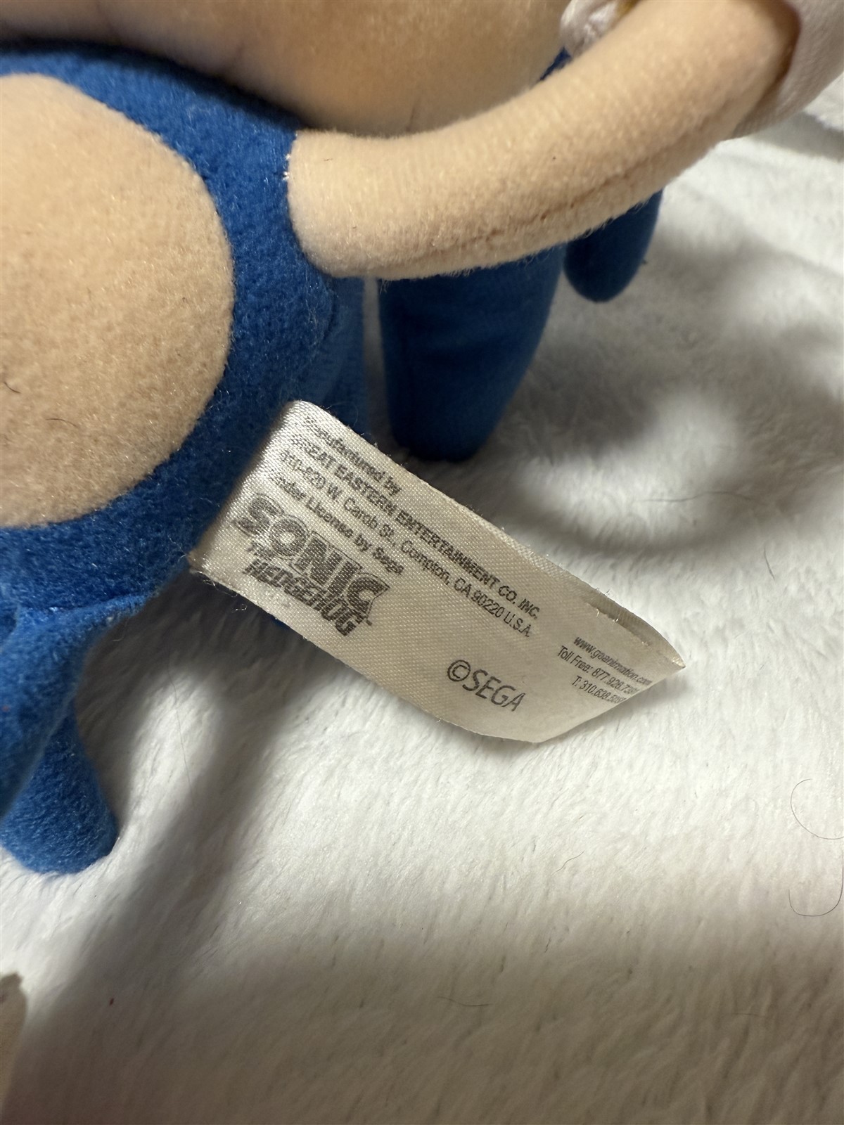 LOT OF 2 SONIC THE HEDGEHOG PLUSH STUFFED TOYS "COULD USE CLEANING"