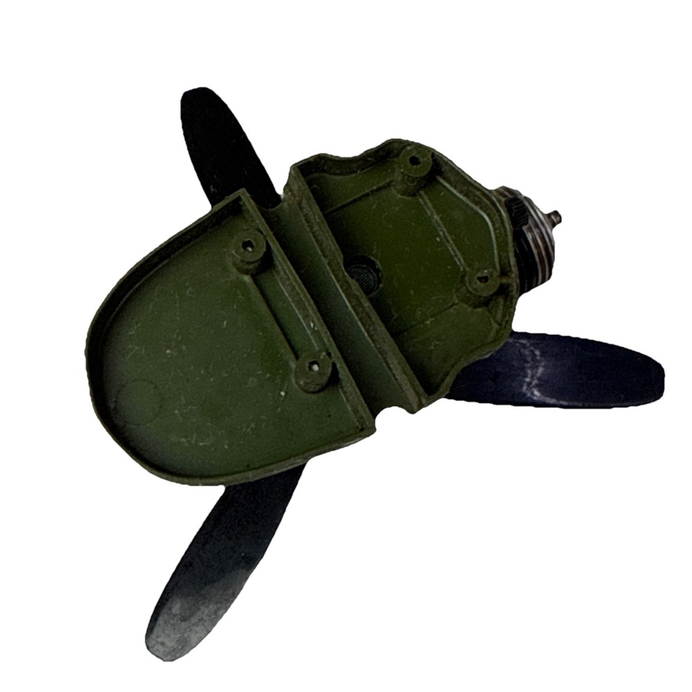 Cox Vintage Thimble Drone Space Bug Engine 5d 3p 3c2
