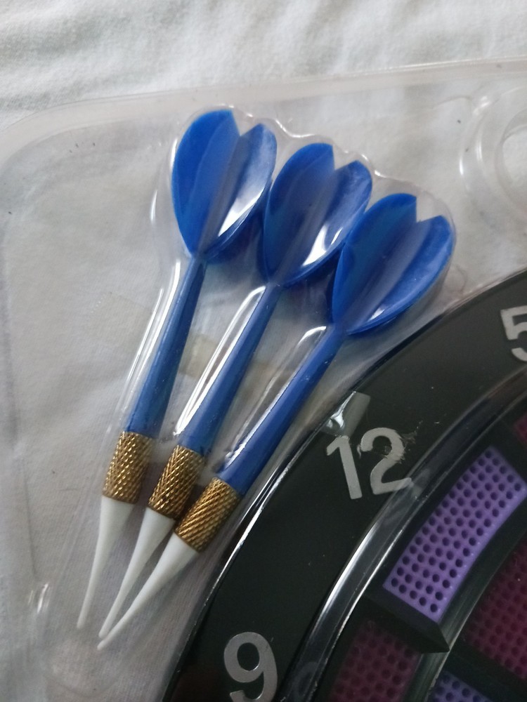 Sportscraft , Soft Touch 14-in Plastic Dart Board. 6 Extra Tips