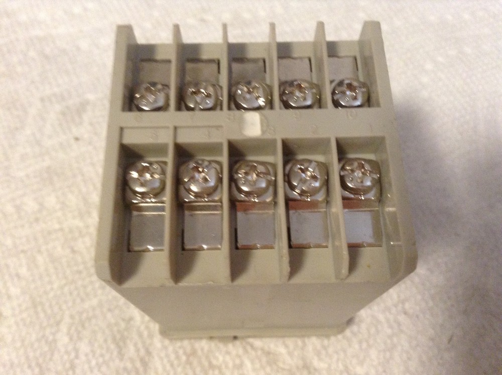Keyence RT-14 Timer