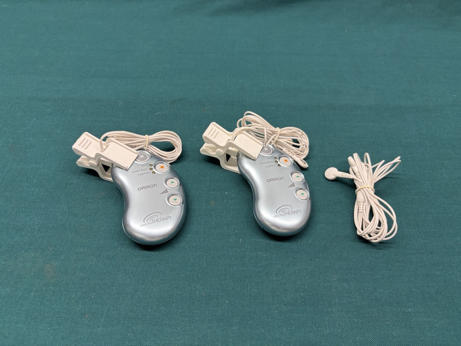 Pair of Omron PM3030 ElectroTherapy Pain Relief TENS Unit HV-F158-Z –Tested (5M)