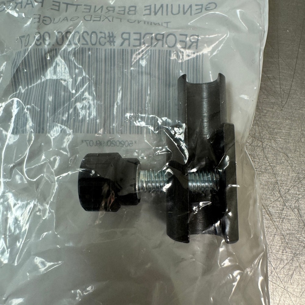 BERNINA Replacement Part - Timing Fixed Gauge - 502020.99.07